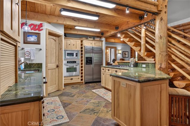 489 Dinsmore Drive, Westwood, CA 96137