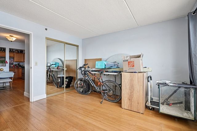 200 Cove Way 1004, Quincy, MA 02169