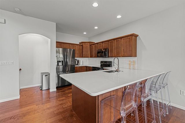 704 Mission Point Road, Iowa City, IA 52245