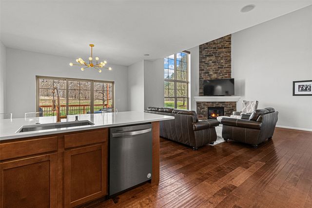 704 Mission Point Road, Iowa City, IA 52245