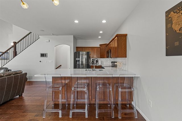 704 Mission Point Road, Iowa City, IA 52245
