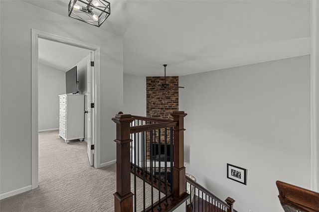 704 Mission Point Road, Iowa City, IA 52245