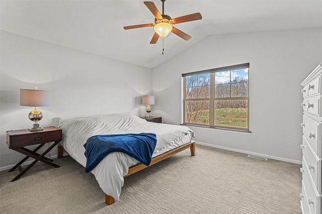704 Mission Point Road, Iowa City, IA 52245