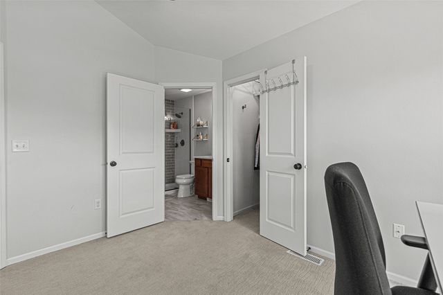 704 Mission Point Road, Iowa City, IA 52245