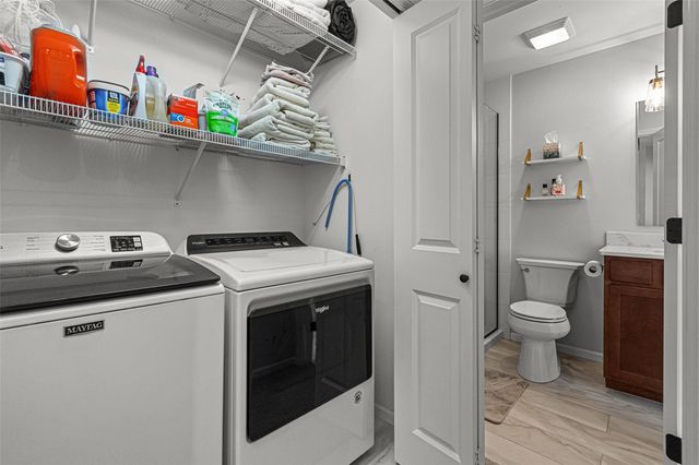 704 Mission Point Road, Iowa City, IA 52245