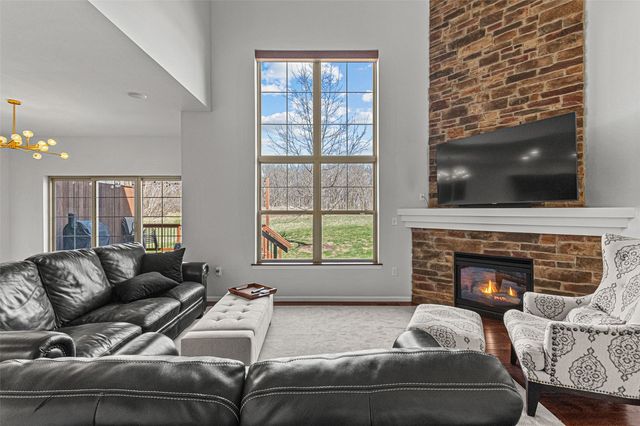 704 Mission Point Road, Iowa City, IA 52245