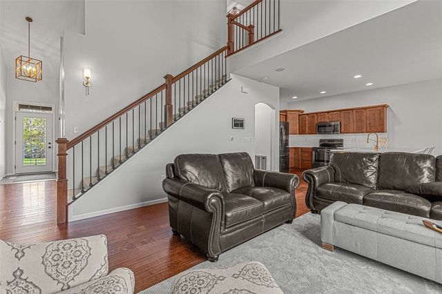 704 Mission Point Road, Iowa City, IA 52245