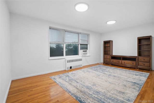 74-45 Yellowstone Boulevard 3D, Rego Park, NY 11374