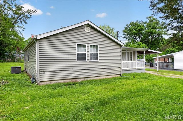 517 Belvedere Drive, Belleville, IL 62223