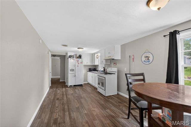 517 Belvedere Drive, Belleville, IL 62223