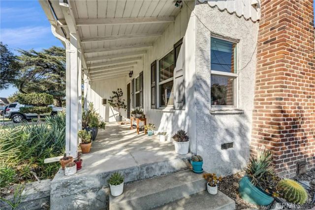 1048 S 1st Street, Alhambra, CA 91801