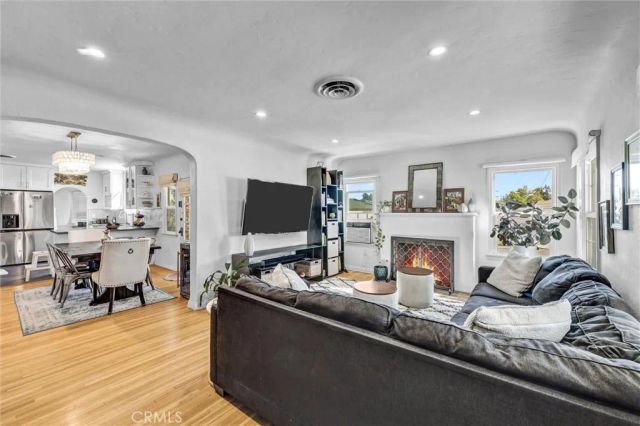 1048 S 1st Street, Alhambra, CA 91801