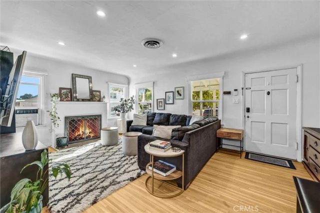 1048 S 1st Street, Alhambra, CA 91801