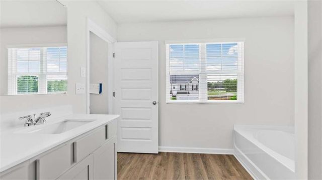 216 Sound Circle, Stockbridge, GA 30281