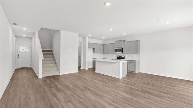 216 Sound Circle, Stockbridge, GA 30281