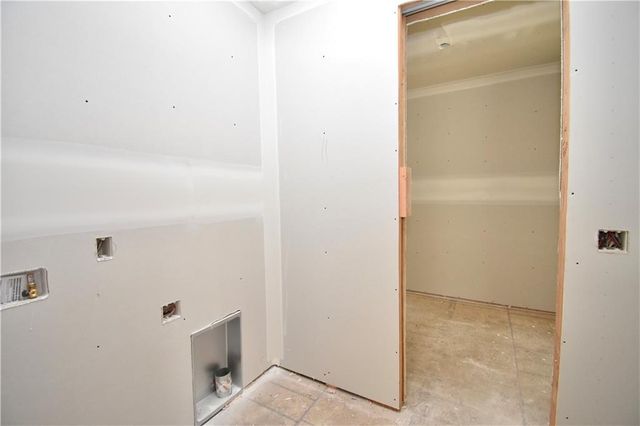 8369 NE 77th Terrace, Kansas City, MO 64158