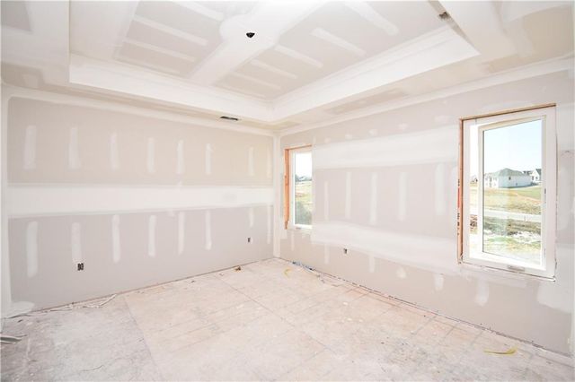 8369 NE 77th Terrace, Kansas City, MO 64158