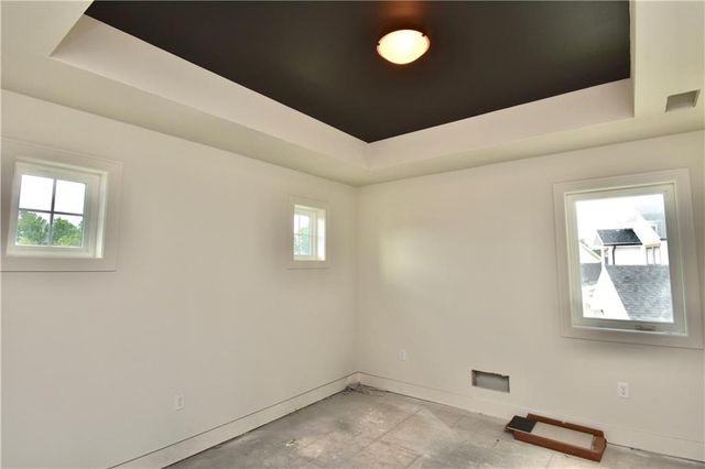 8369 NE 77th Terrace, Kansas City, MO 64158