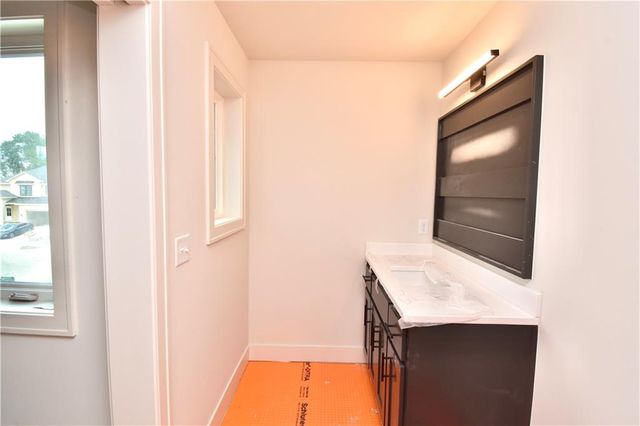 8369 NE 77th Terrace, Kansas City, MO 64158