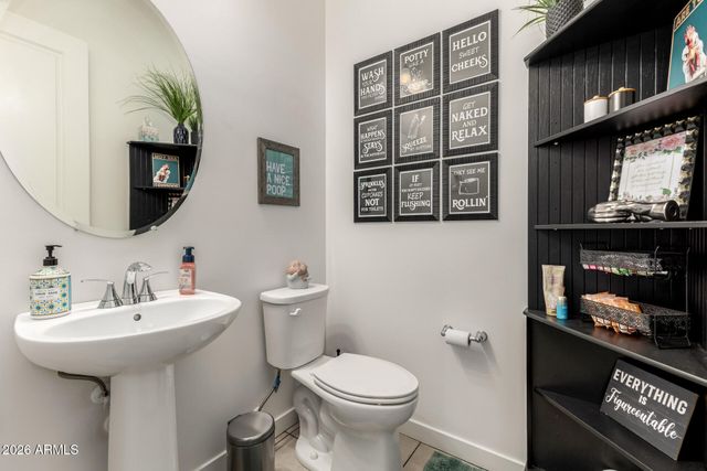 8009 W NORTHVIEW Avenue, Glendale, AZ 85303