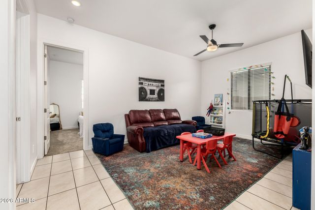 8009 W NORTHVIEW Avenue, Glendale, AZ 85303