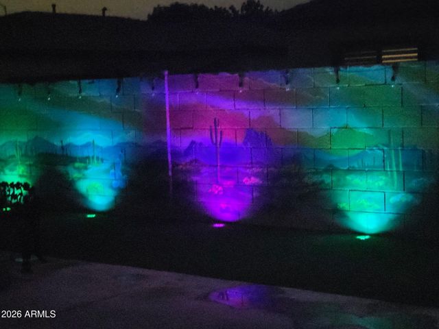 8009 W NORTHVIEW Avenue, Glendale, AZ 85303