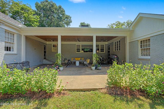 2747 Magnolia Drive, Hernando, MS 38632