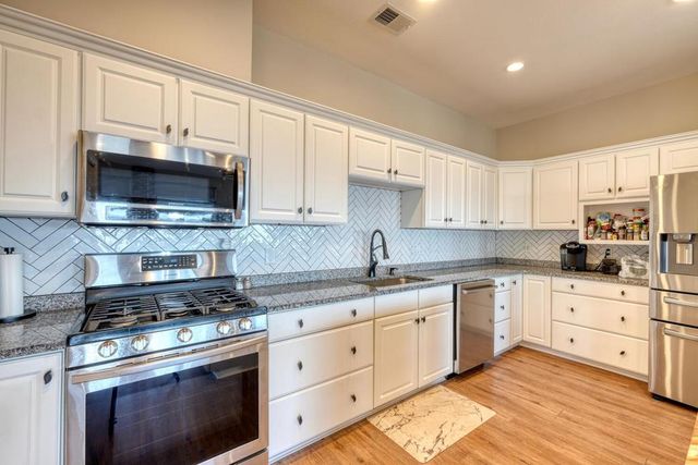 376 Broken Arrow Trail, Hayesville, NC 28904