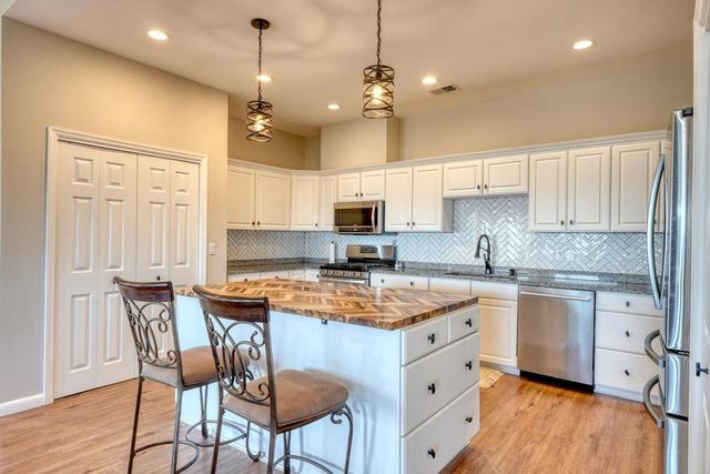 376 Broken Arrow Trail, Hayesville, NC 28904