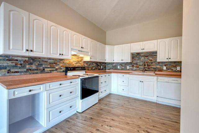 376 Broken Arrow Trail, Hayesville, NC 28904