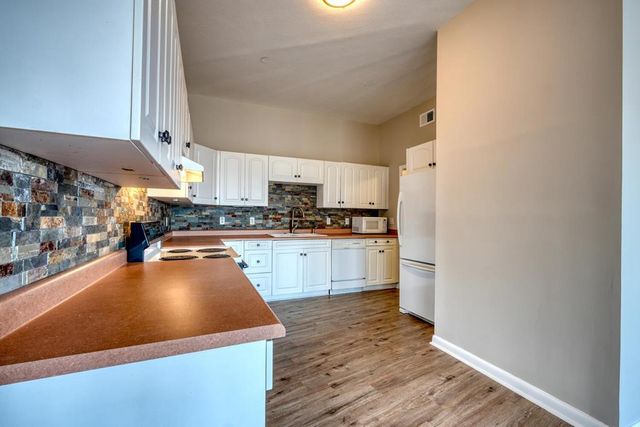 376 Broken Arrow Trail, Hayesville, NC 28904