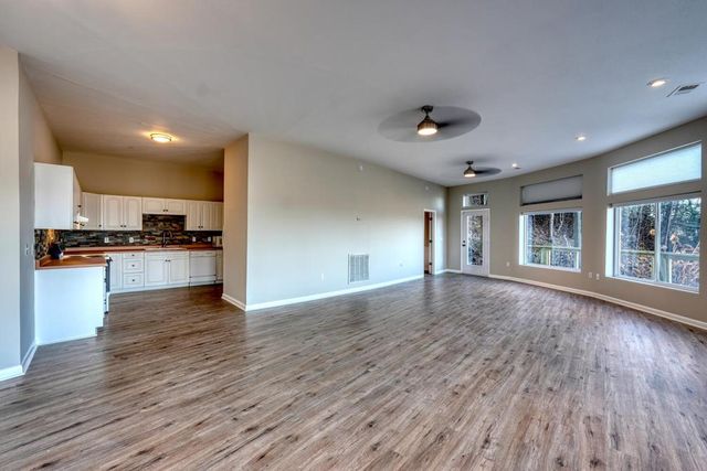 376 Broken Arrow Trail, Hayesville, NC 28904