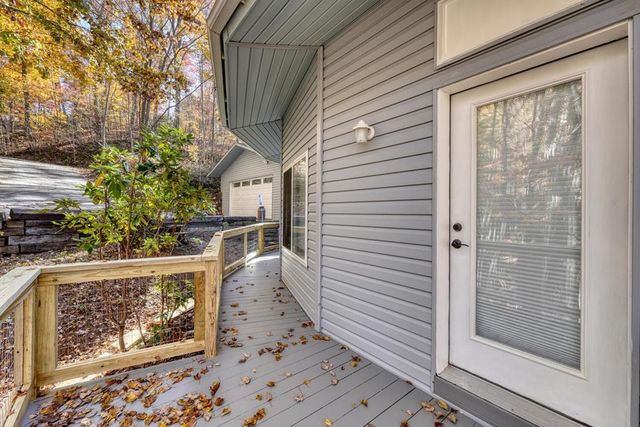 376 Broken Arrow Trail, Hayesville, NC 28904