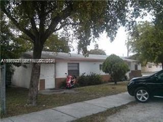 2100 NW 4th St, Pompano Beach, FL 33069