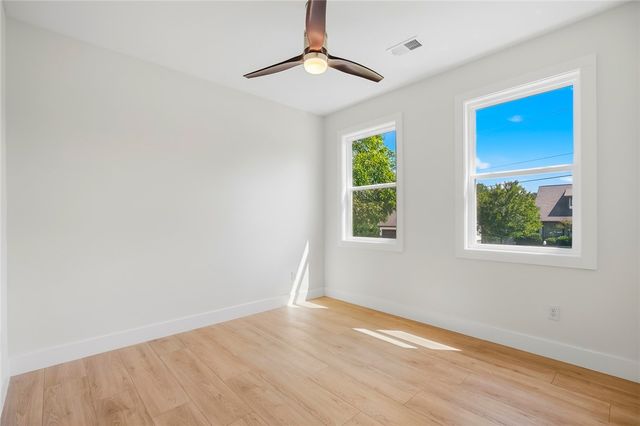 2024 Edwards Lake Road, Greer, SC 29651