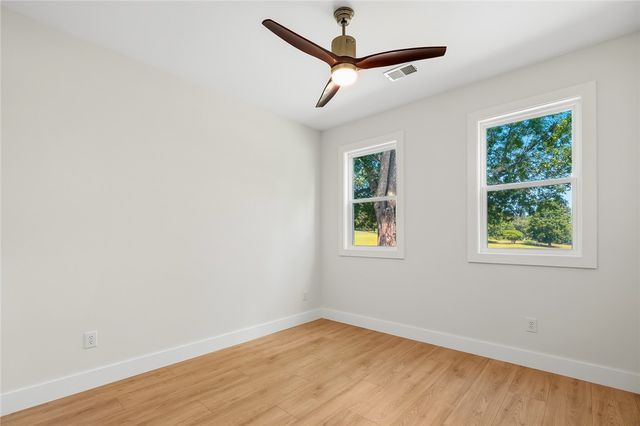 2024 Edwards Lake Road, Greer, SC 29651