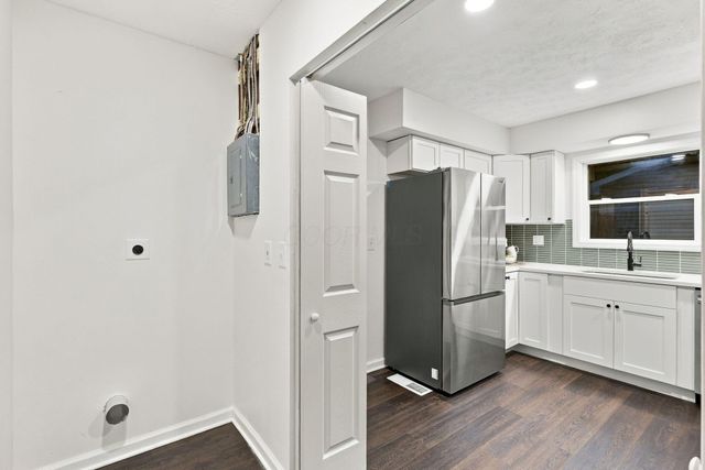 956 Hillridge Road, Reynoldsburg, OH 43068