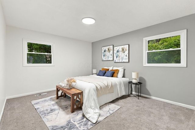 956 Hillridge Road, Reynoldsburg, OH 43068
