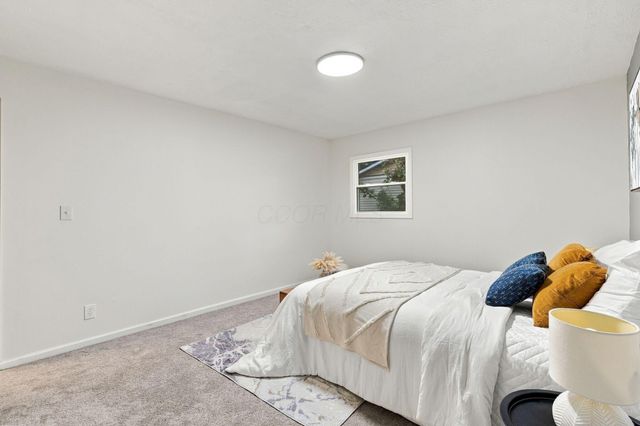 956 Hillridge Road, Reynoldsburg, OH 43068