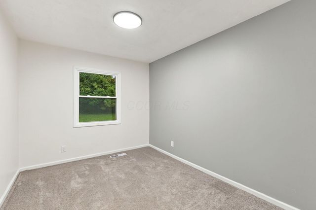 956 Hillridge Road, Reynoldsburg, OH 43068