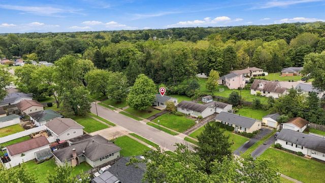 956 Hillridge Road, Reynoldsburg, OH 43068