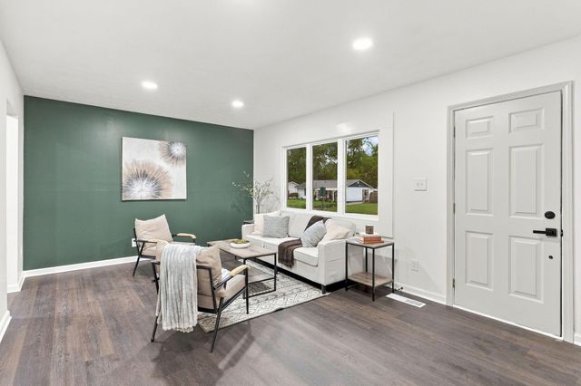 956 Hillridge Road, Reynoldsburg, OH 43068