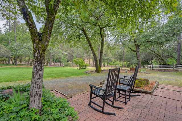 1550 Sugar Pine Rd, Meadow Vista, CA 95722