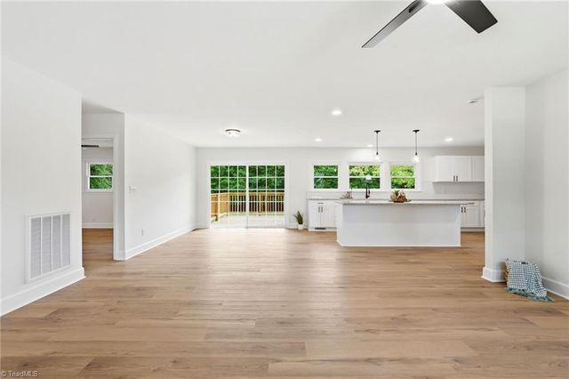 242 Island Drive, Madison, NC 27025