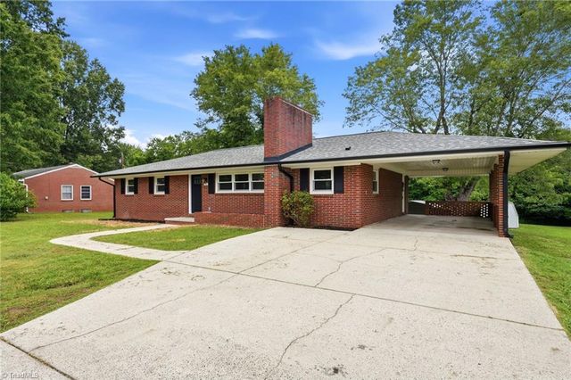 242 Island Drive, Madison, NC 27025