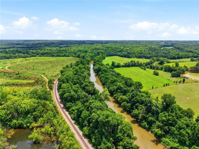 242 Island Drive, Madison, NC 27025