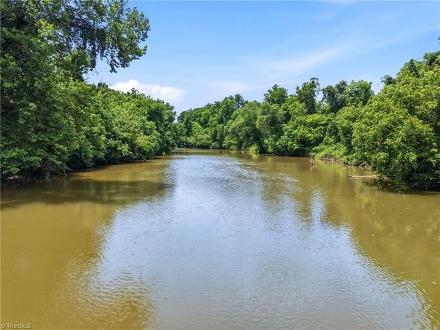 242 Island Drive, Madison, NC 27025