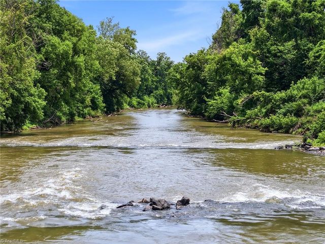 242 Island Drive, Madison, NC 27025