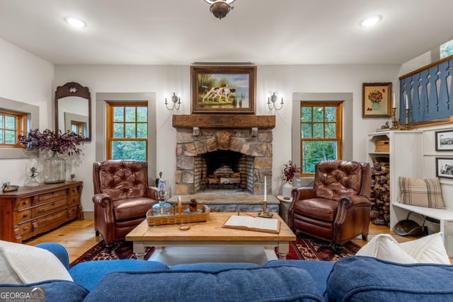 32 Lantern Cove Road, Chickamauga, GA 30707