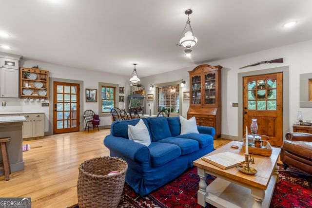 32 Lantern Cove Road, Chickamauga, GA 30707